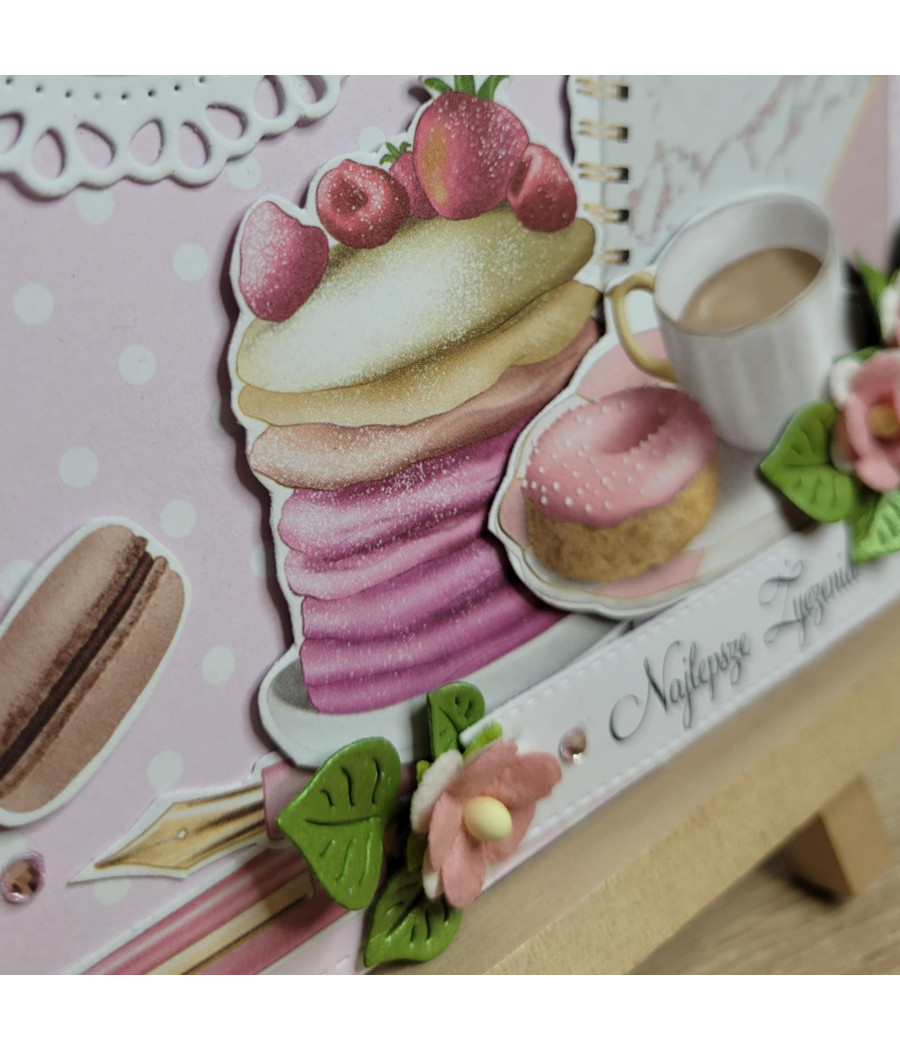 Różowa kartka na 18 urodziny, kawa, donut, handmade