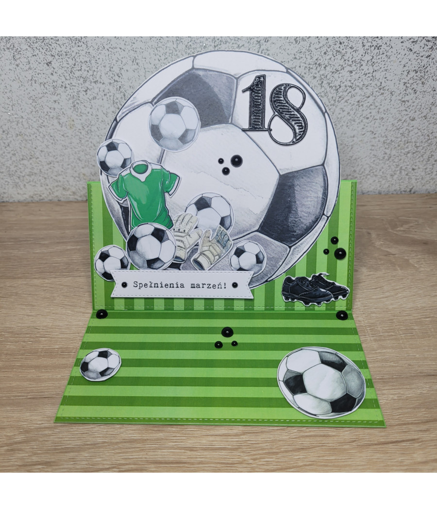 Zielona, składana piłkarska kartka na 18 urodziny, handmade