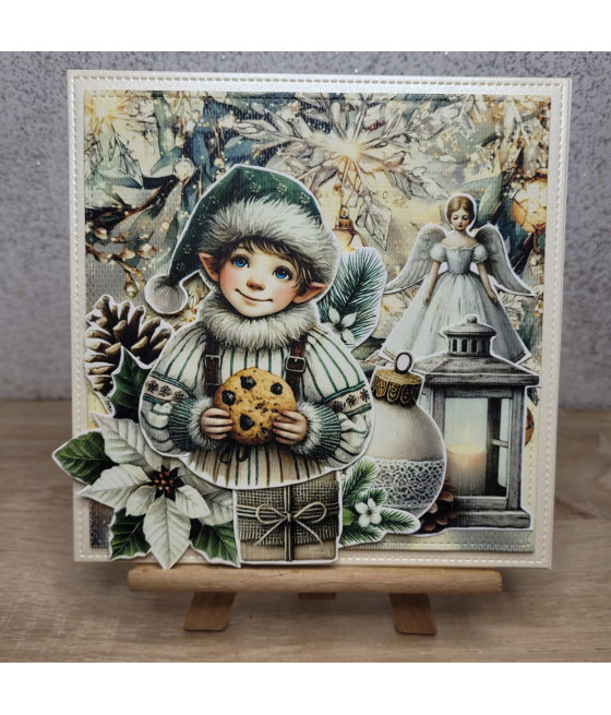 Kremowozielona kartka na Boze Narodzenie, elf z ciasteczkiem, handmade