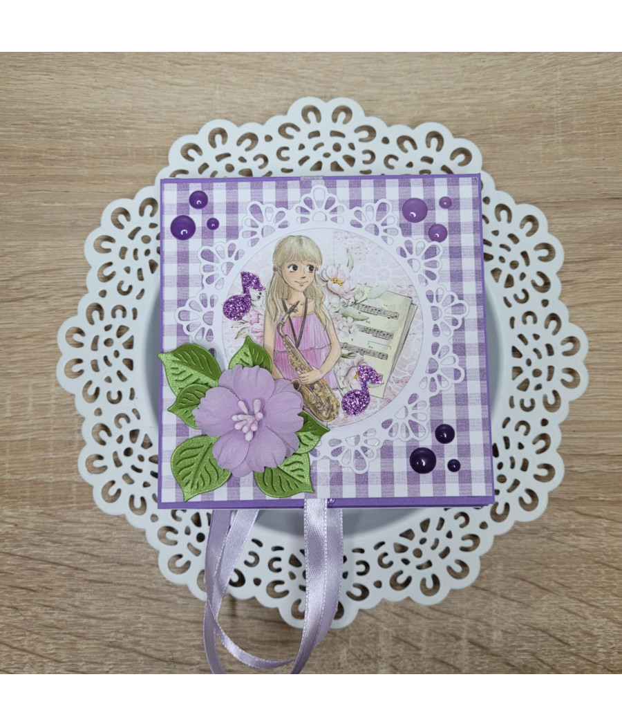 Fioletowe pudełko na czekoladkę Ritter, nutki, muzyka