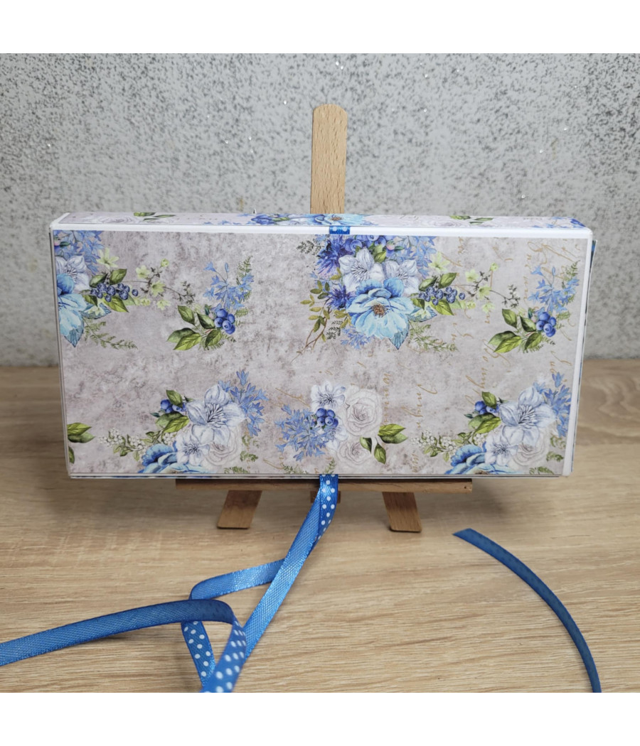 Niebieski czekoladowni, pudełko na czekoladę, kwiaty 3D, handmade