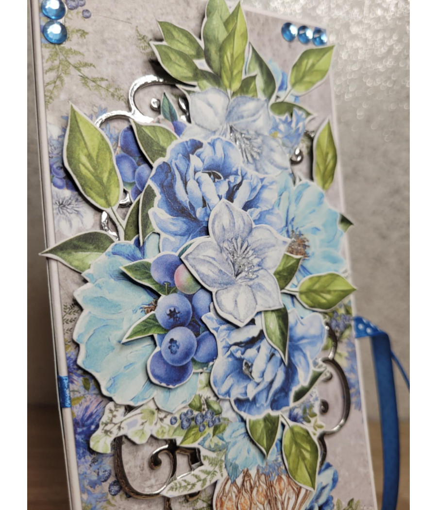 Niebieski czekoladowni, pudełko na czekoladę, kwiaty 3D, handmade