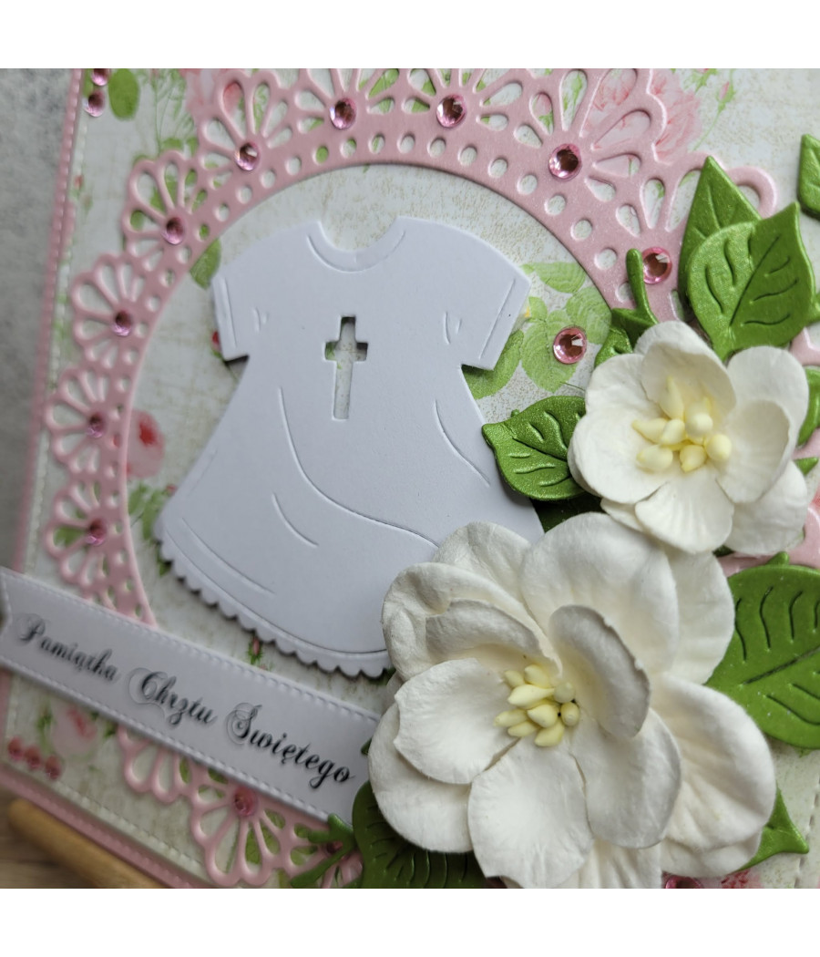 Różowa kartka na Chrzest, Szatka, kwiaty, handmade