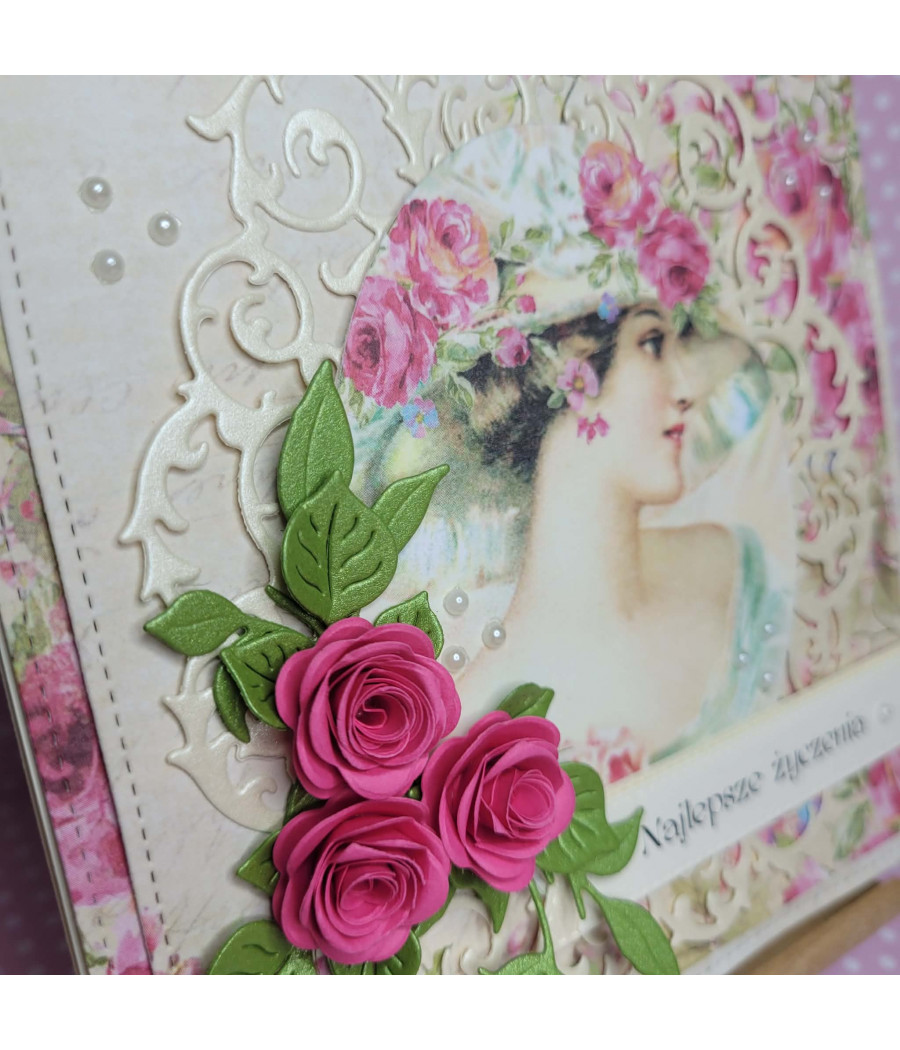 Różowa, kobieca kartka z damą, kwiaty, handmade