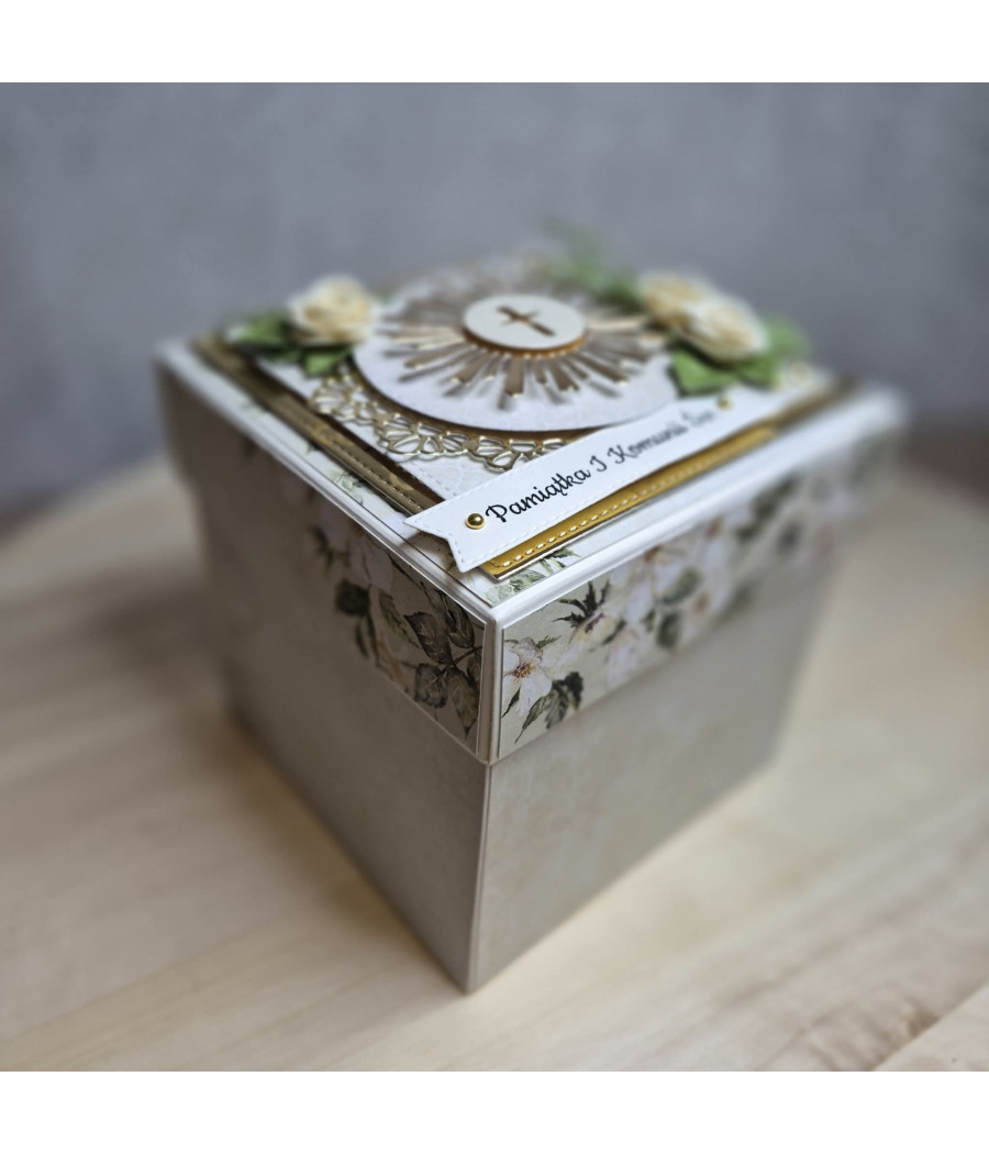 Kremowy exploding box, Pamiątka I Komunii Św., kielich, handmade