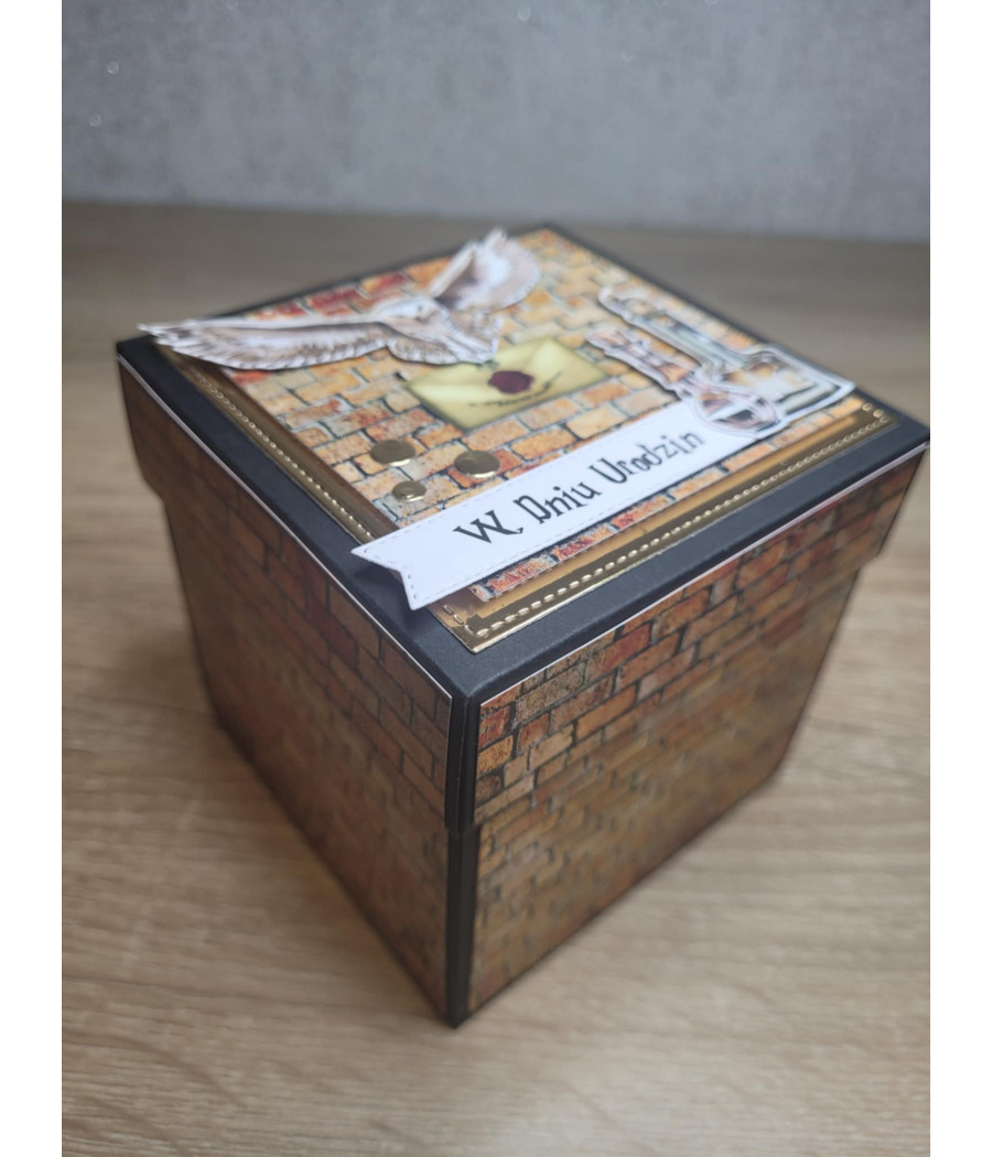 Exploding box Harry Poter, tiara przydziału, personalizacja Exploding box Harry Poter, tiara przydziału, personalizacja