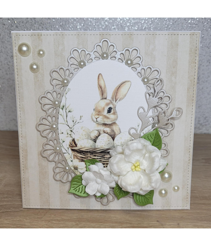 Wielkanocna kartka z zajączkiem, kwiaty, bazie, handmade Wielkanocna kartka z zajączkiem, kwiaty, bazie, handmade