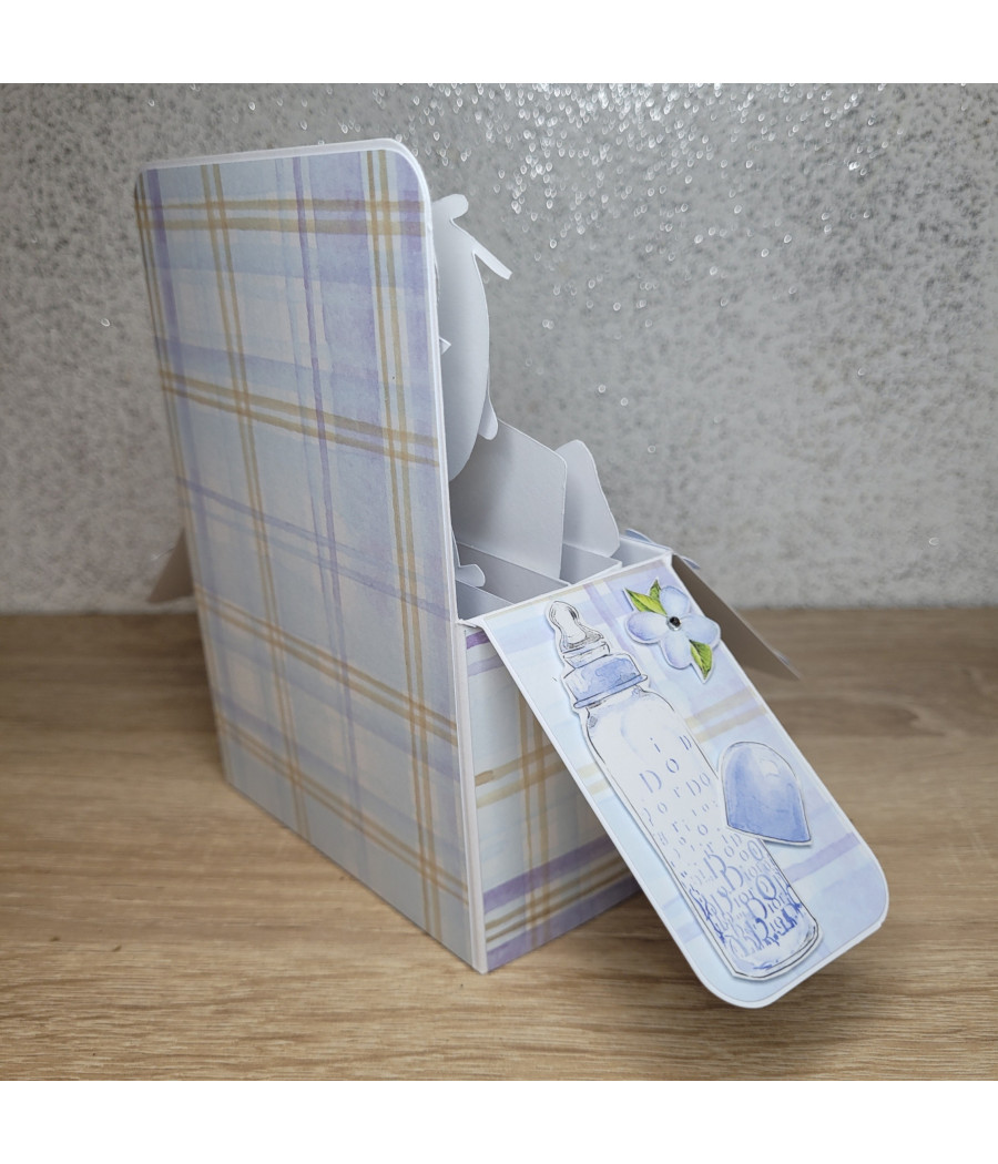 Błękitna kartka 3D, pop-up na Roczek, handmade